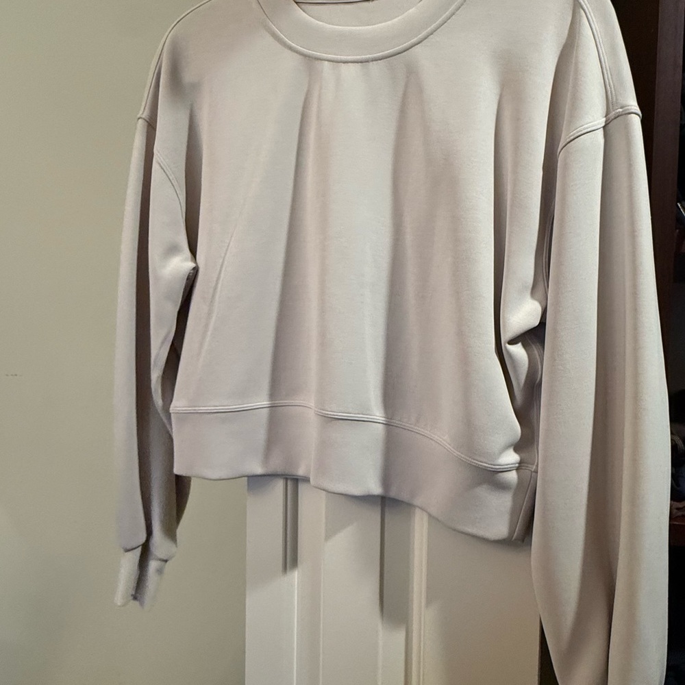 lululemon softstream crewneck in off white